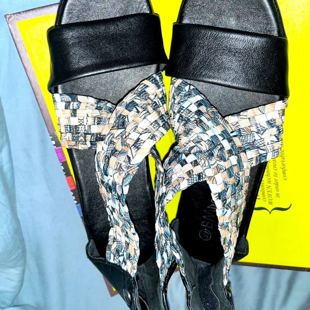 Bernie Mev ladies sandals NIB